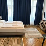 Casa Nostra - Schöne 3-Zimmerwohnung am Augarten